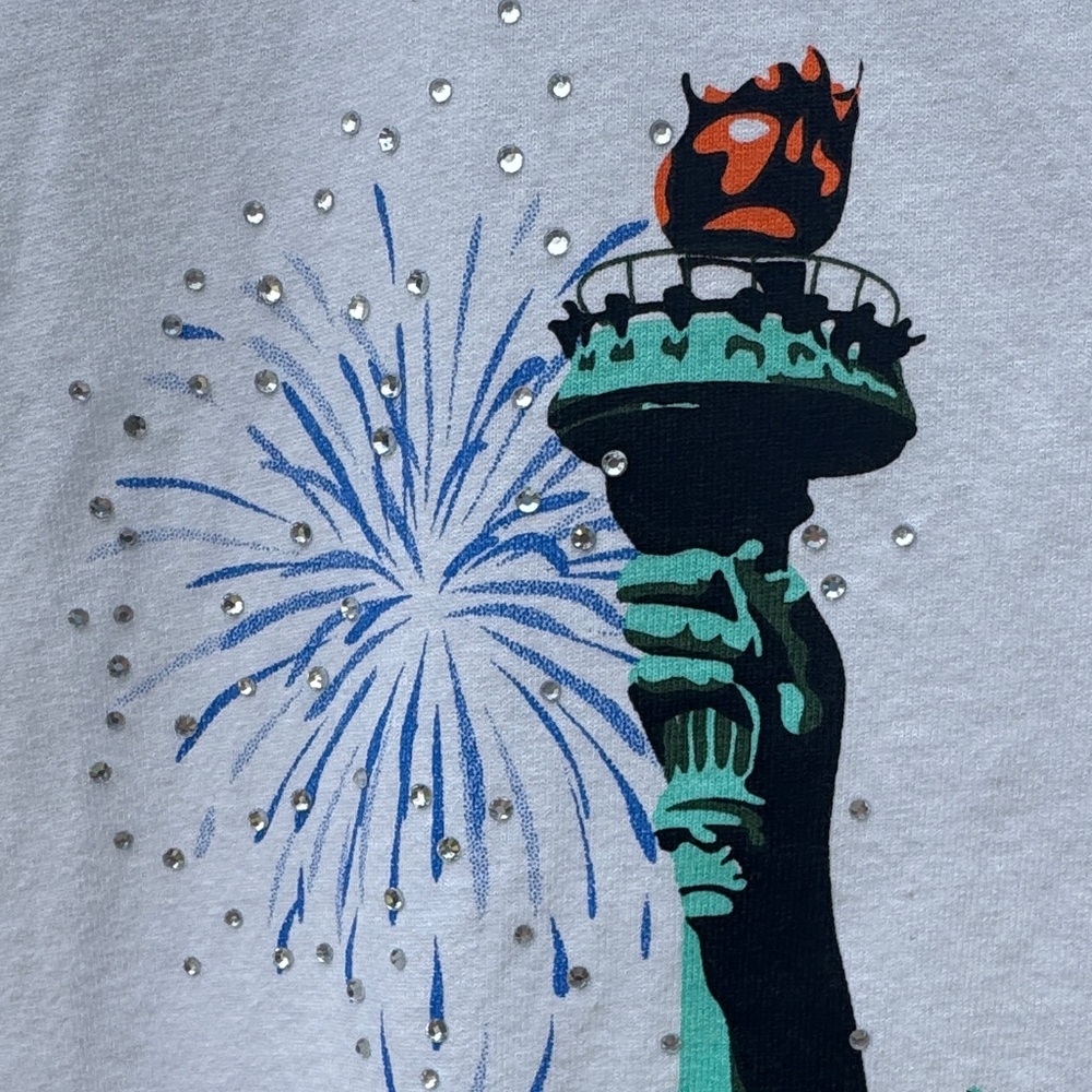 Fantastic Fawn White Graphic Statue of Liberty dress with Blue and Green Print - Picture 4 of 9